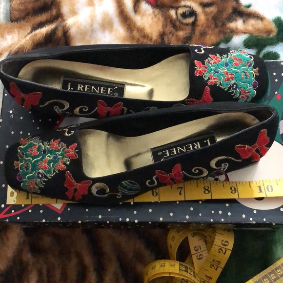 Embroidered Christmas dress shoes - Picture 12 of 13